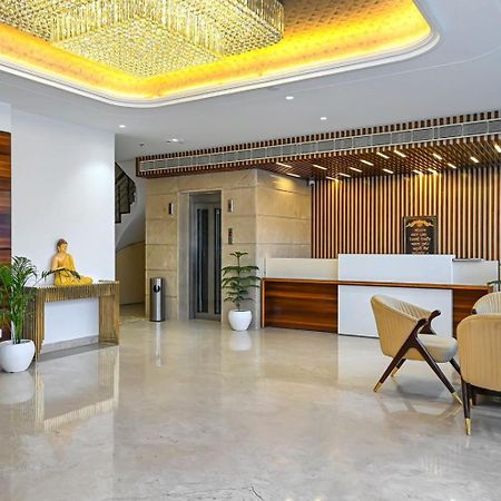 Classio Royale By Io Hotels Near Golden Temple อัมริตสา ภายนอก รูปภาพ
