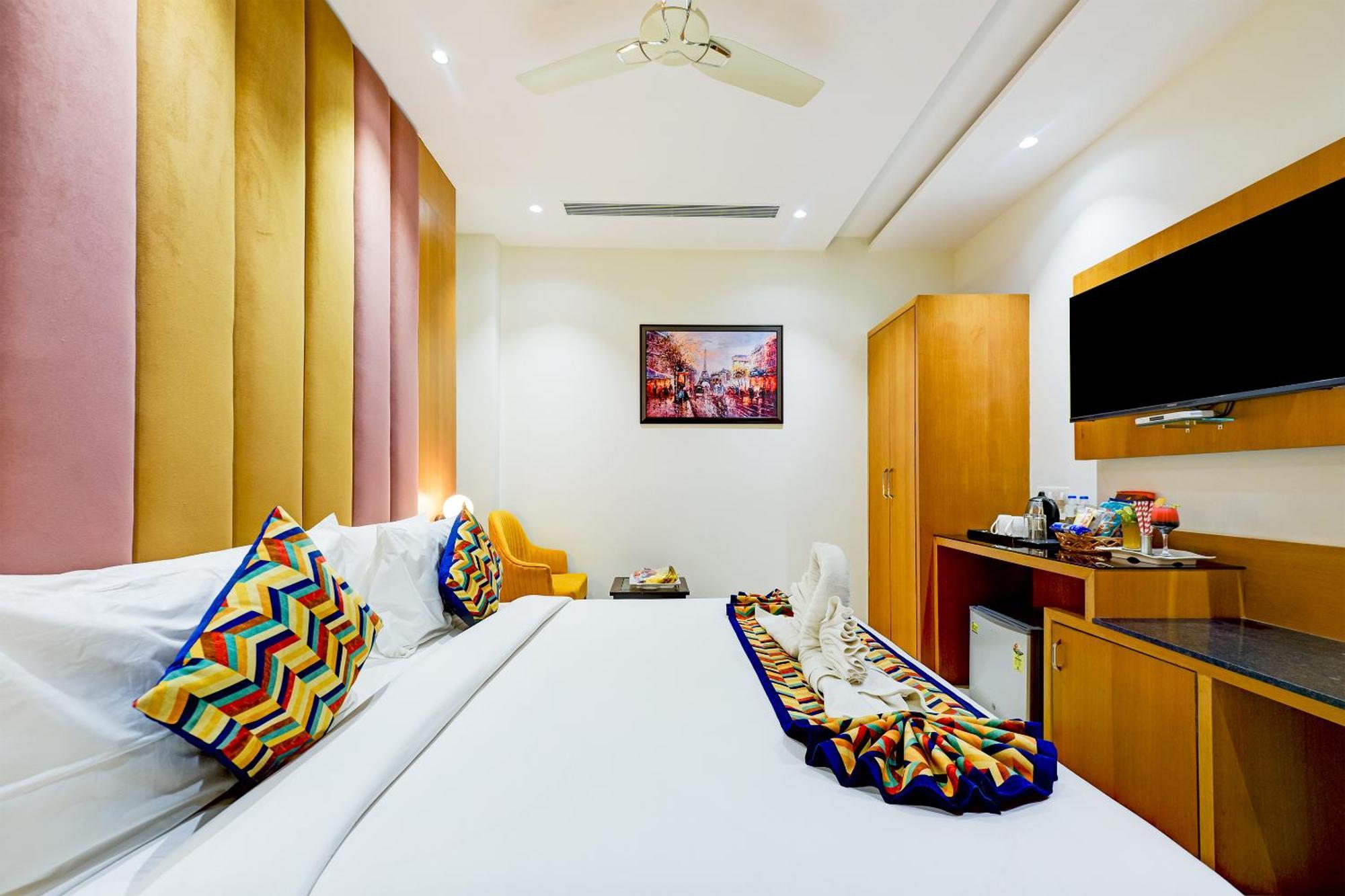 Classio Royale By Io Hotels Near Golden Temple อัมริตสา ภายนอก รูปภาพ