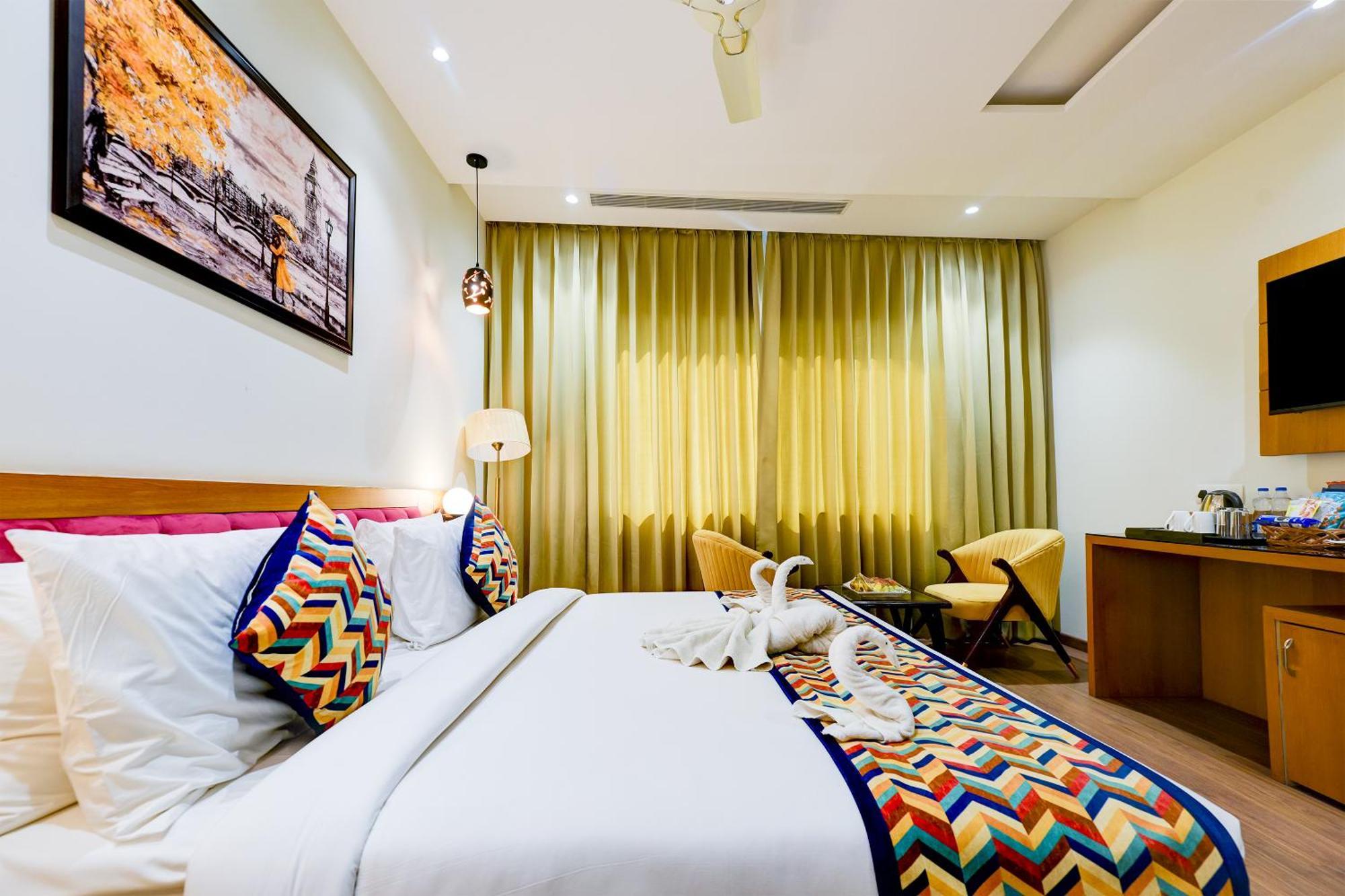 Classio Royale By Io Hotels Near Golden Temple อัมริตสา ภายนอก รูปภาพ