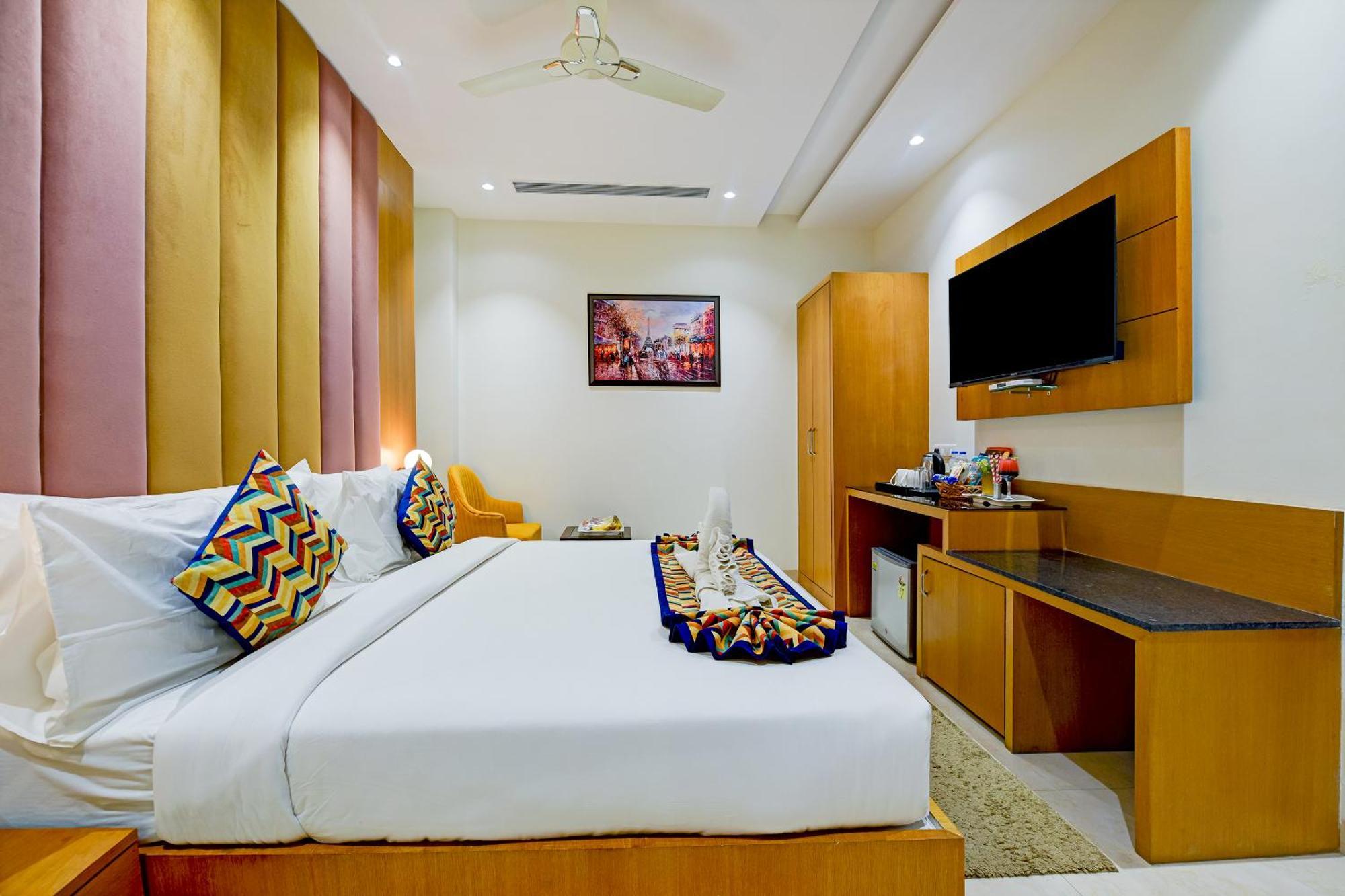 Classio Royale By Io Hotels Near Golden Temple อัมริตสา ภายนอก รูปภาพ