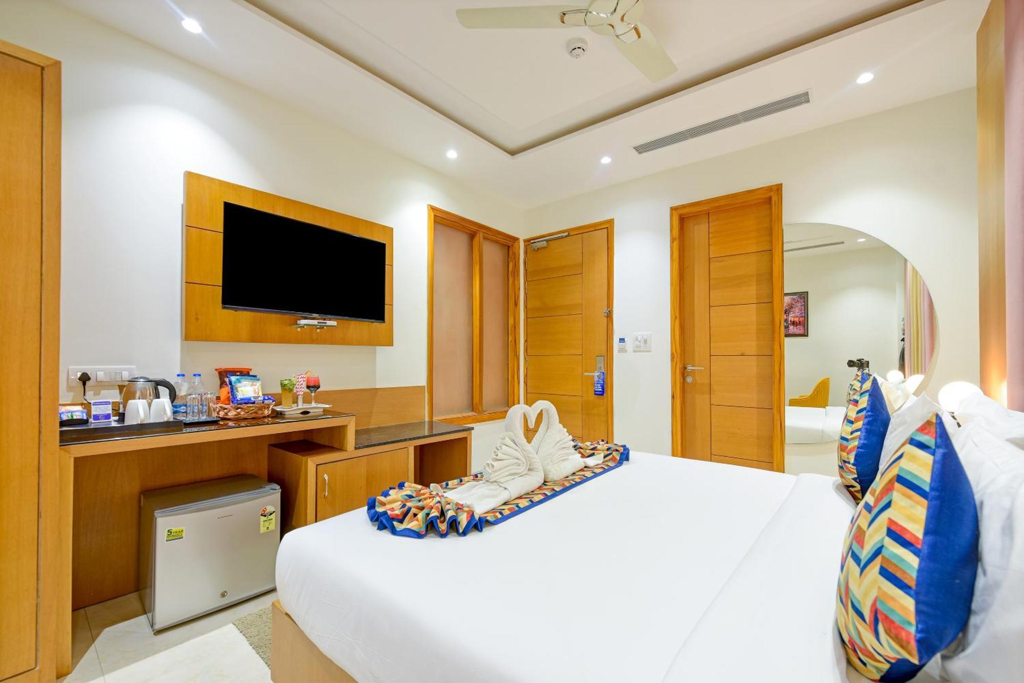 Classio Royale By Io Hotels Near Golden Temple อัมริตสา ภายนอก รูปภาพ