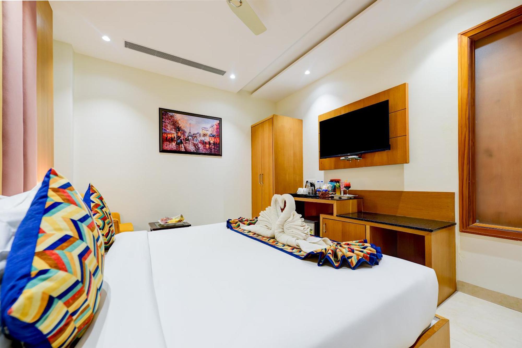 Classio Royale By Io Hotels Near Golden Temple อัมริตสา ภายนอก รูปภาพ